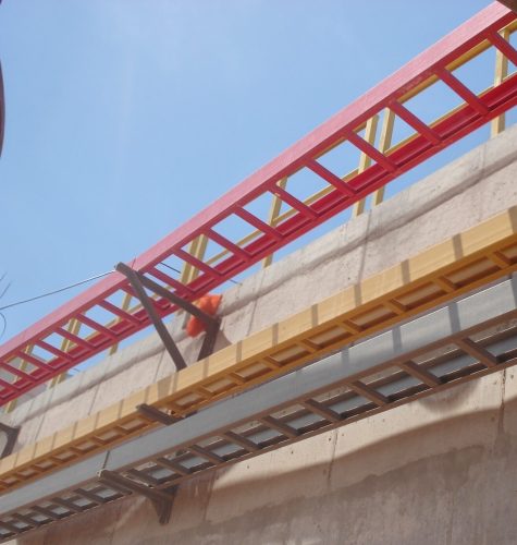 LEITOS PARA CABOS EM FIBRA DE VIDRO